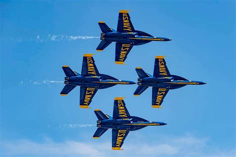 us navy blue angels website.